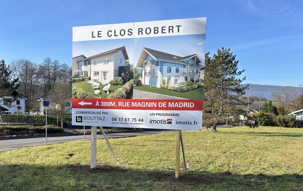 Panneau publicitaire 4x3 à Annecy-Rumily